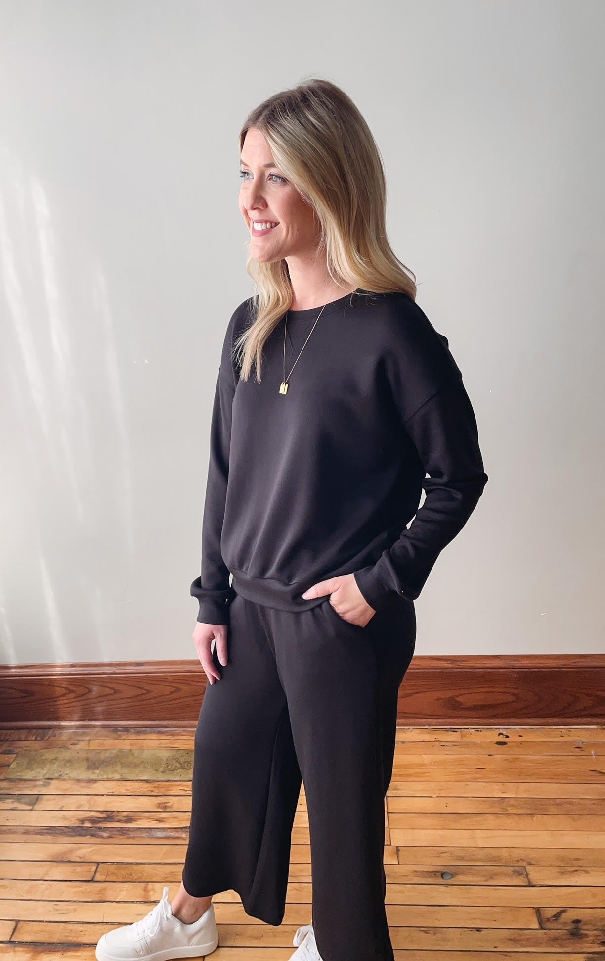 Black Long Sleeve Lounge Top