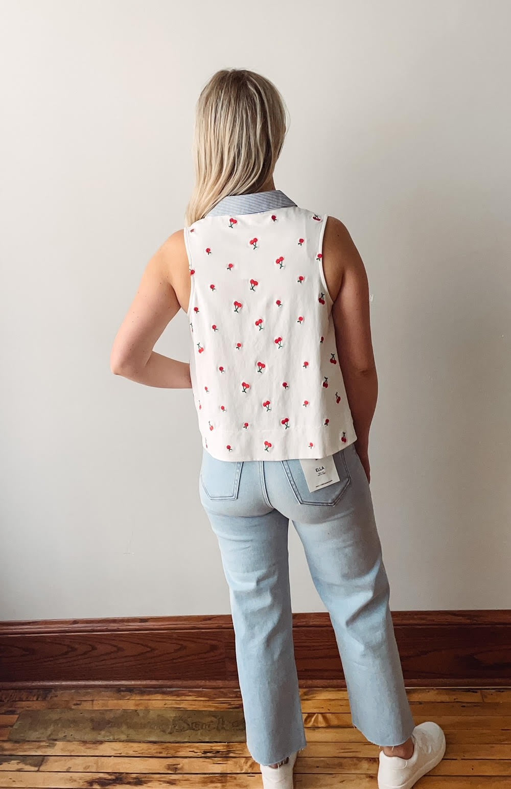 Cherry Motif Collared Tank Top