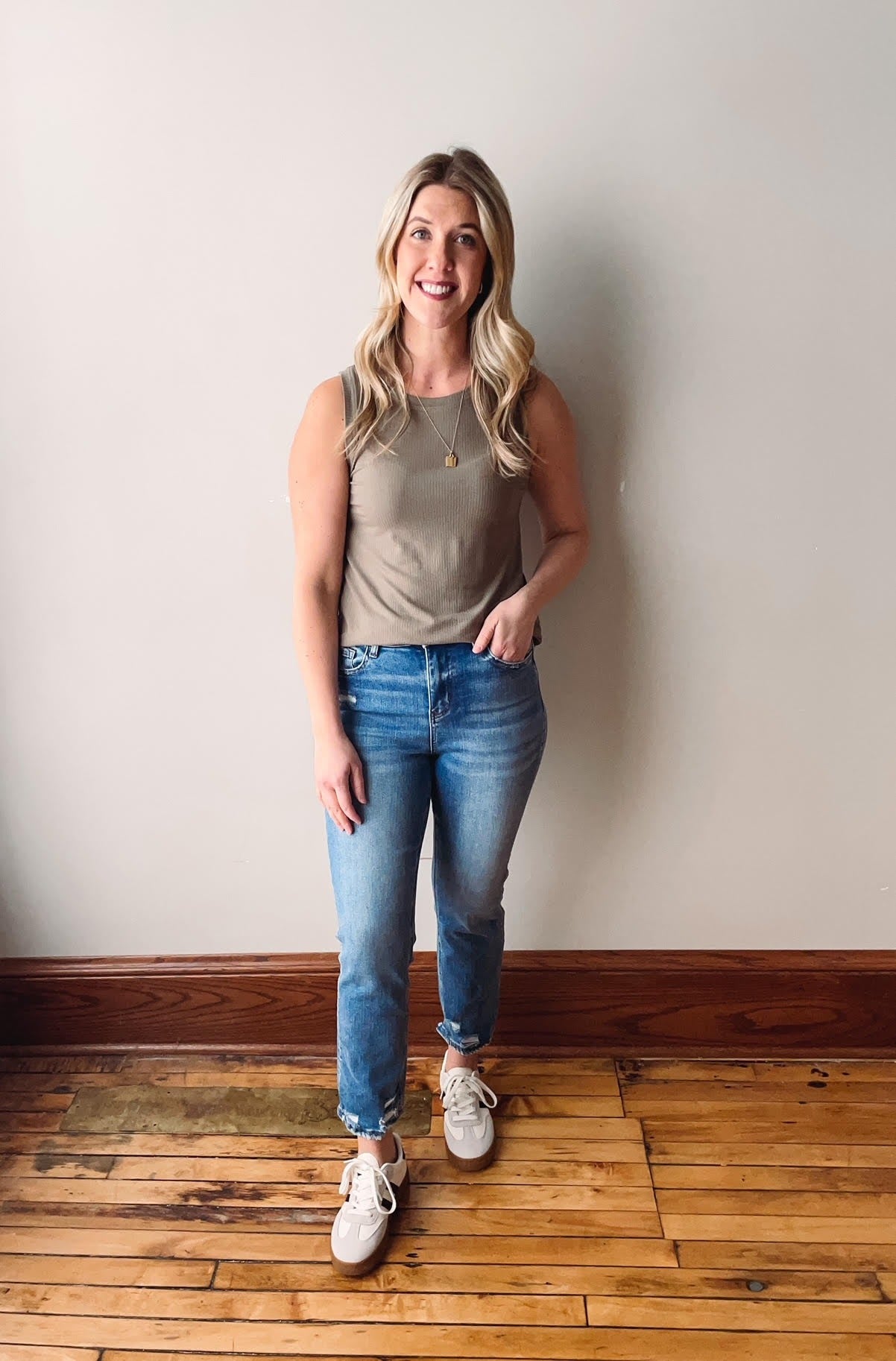 Euclid Tank - Olive