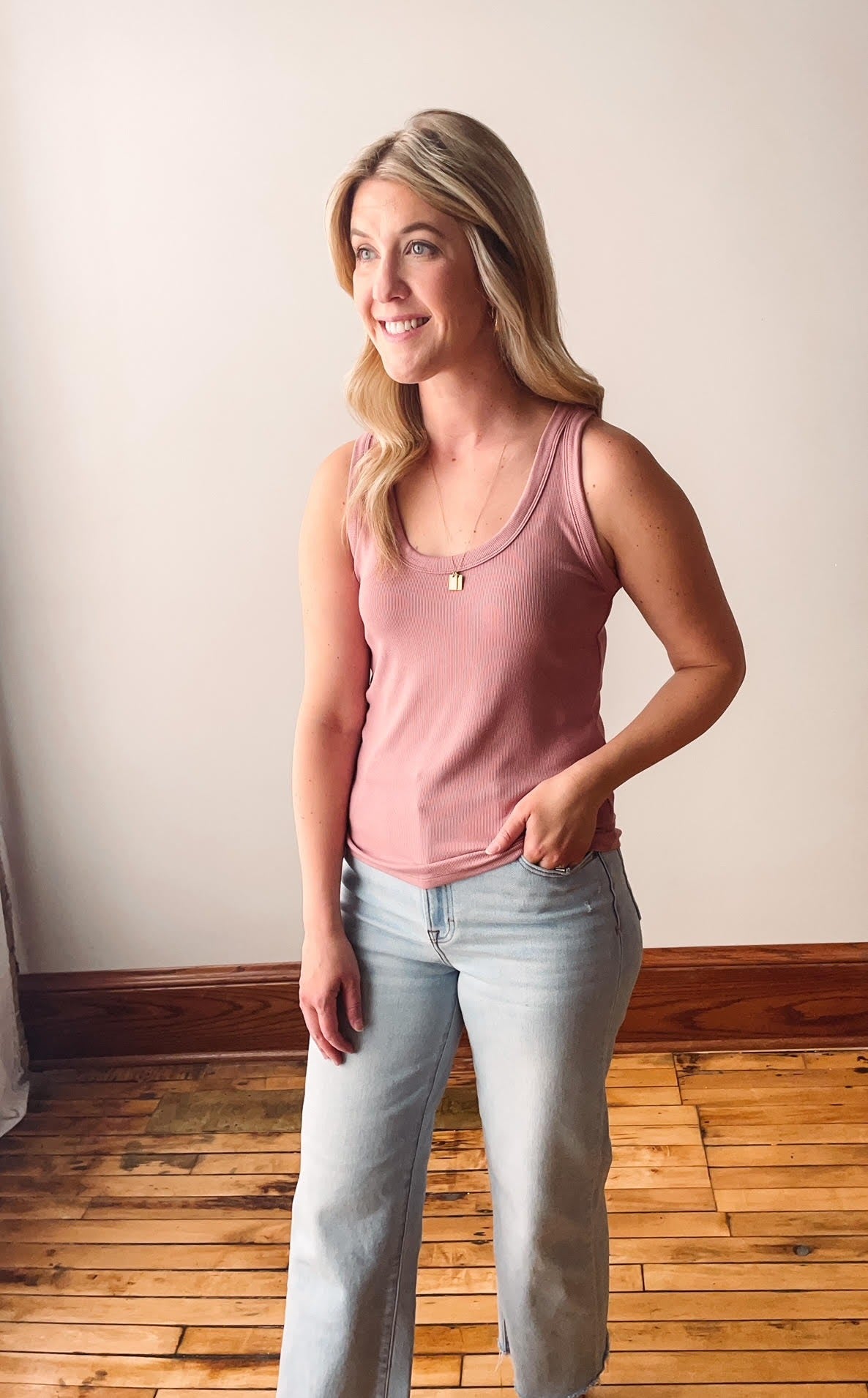 Ginger Scoop Neck Ribbed Tank Top