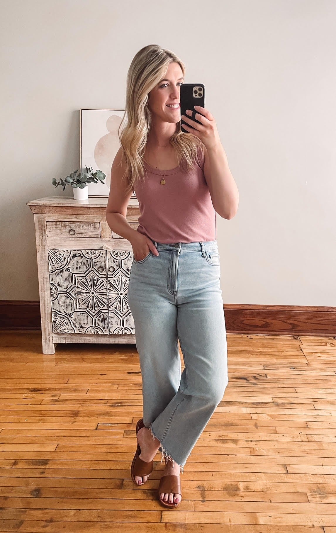 Ginger Scoop Neck Ribbed Tank Top