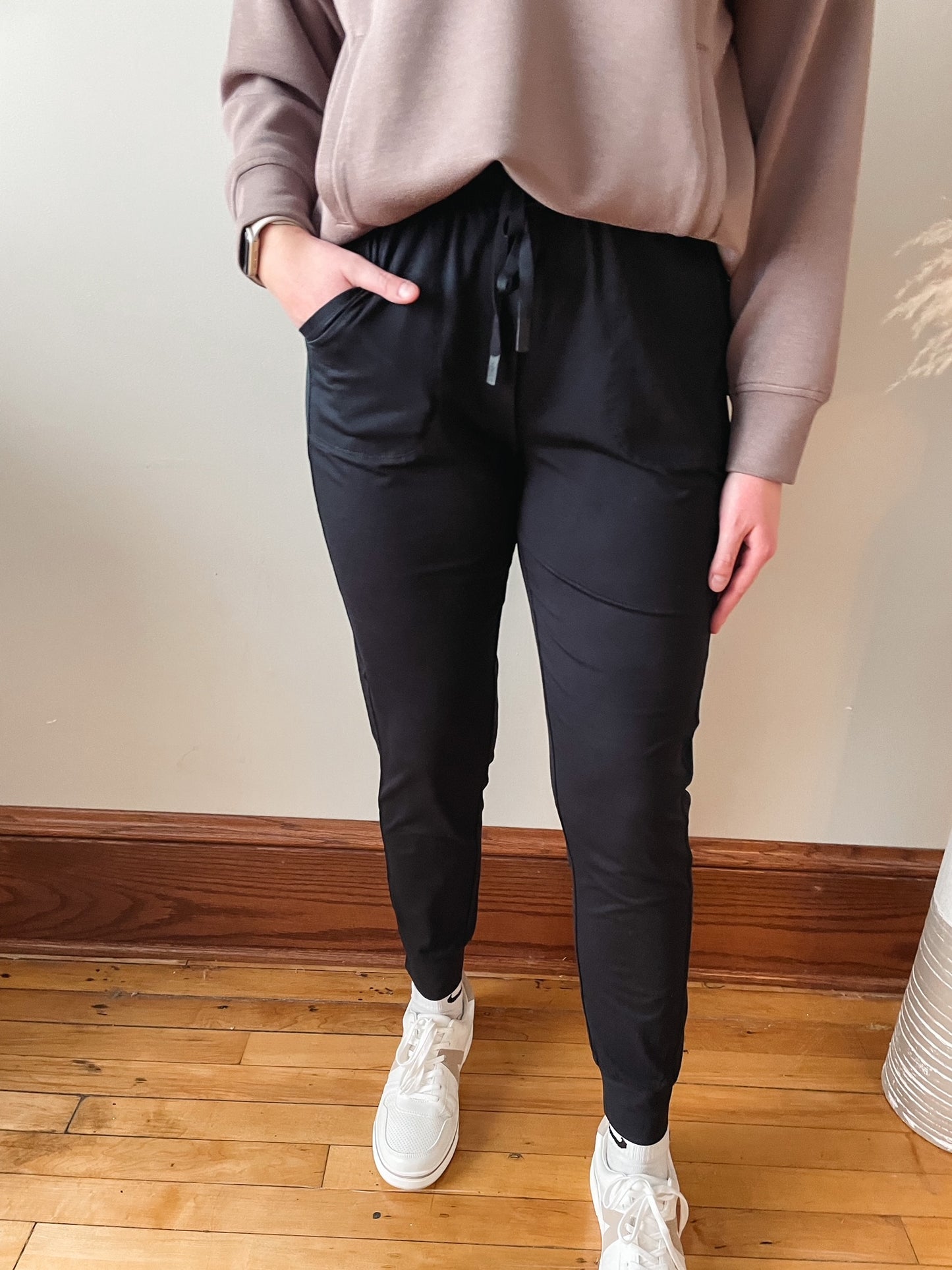 Taylor Black Joggers
