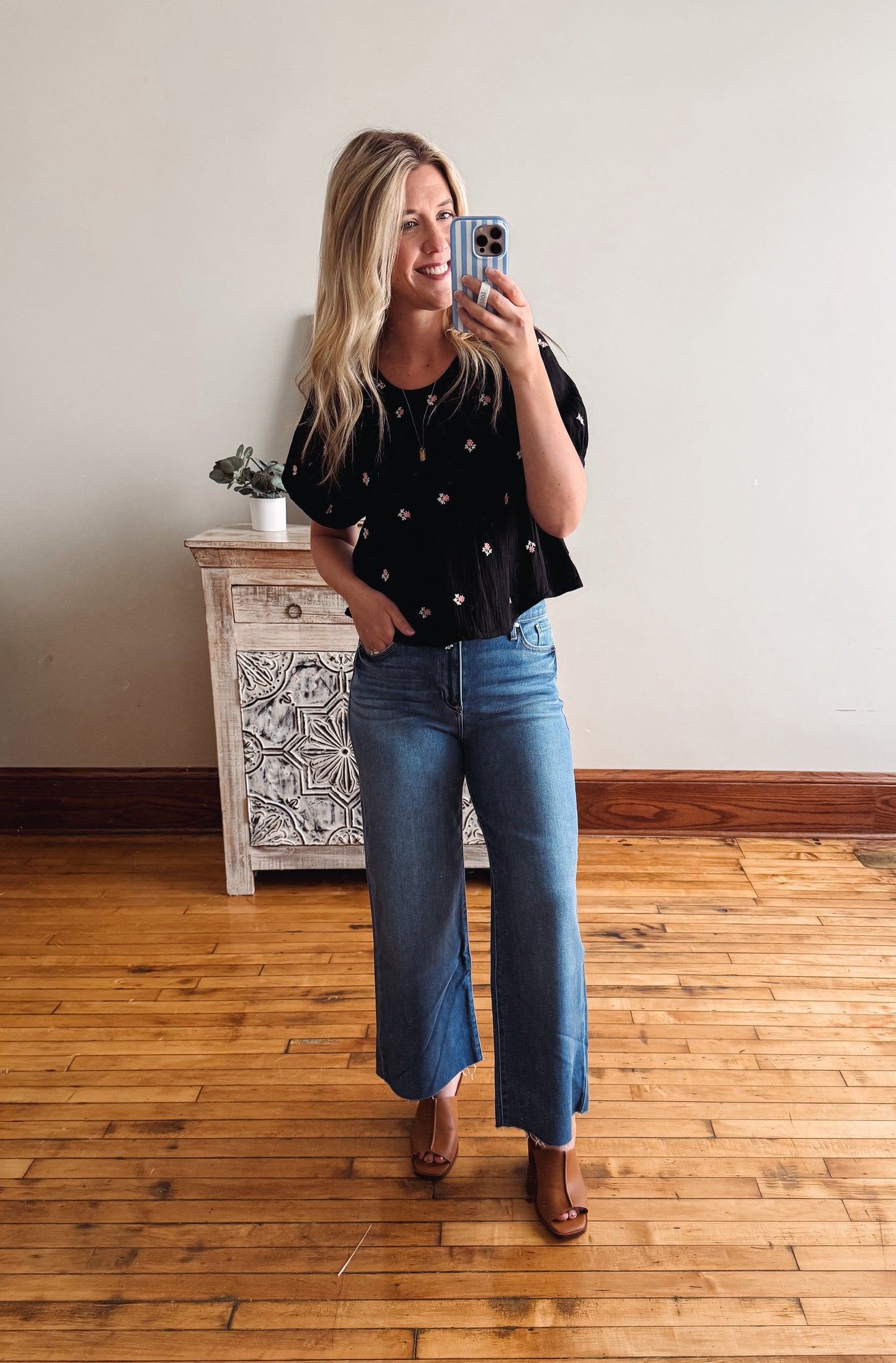 Shelby Black Puff Sleeve Top
