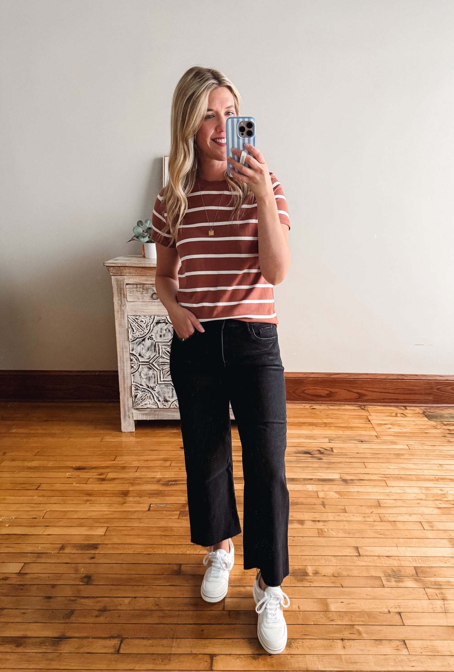 Asher Tee - Brown White