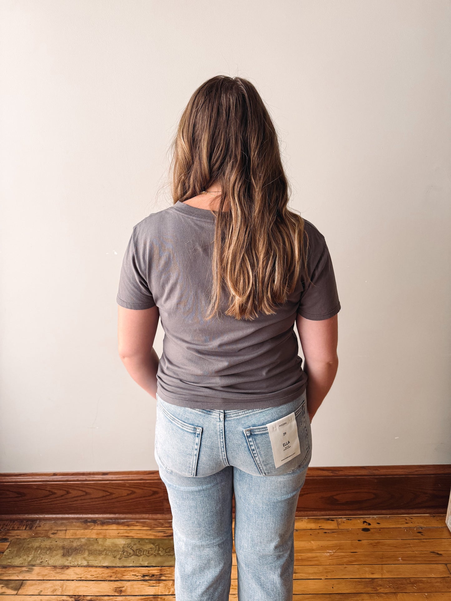 Weekdays V-Neck Tee Washed Grey