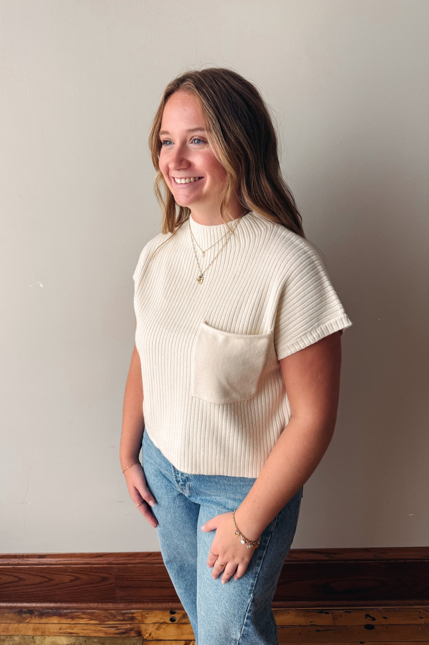 Short Sleeve Mock Neck Pocket Sweater - Cream
