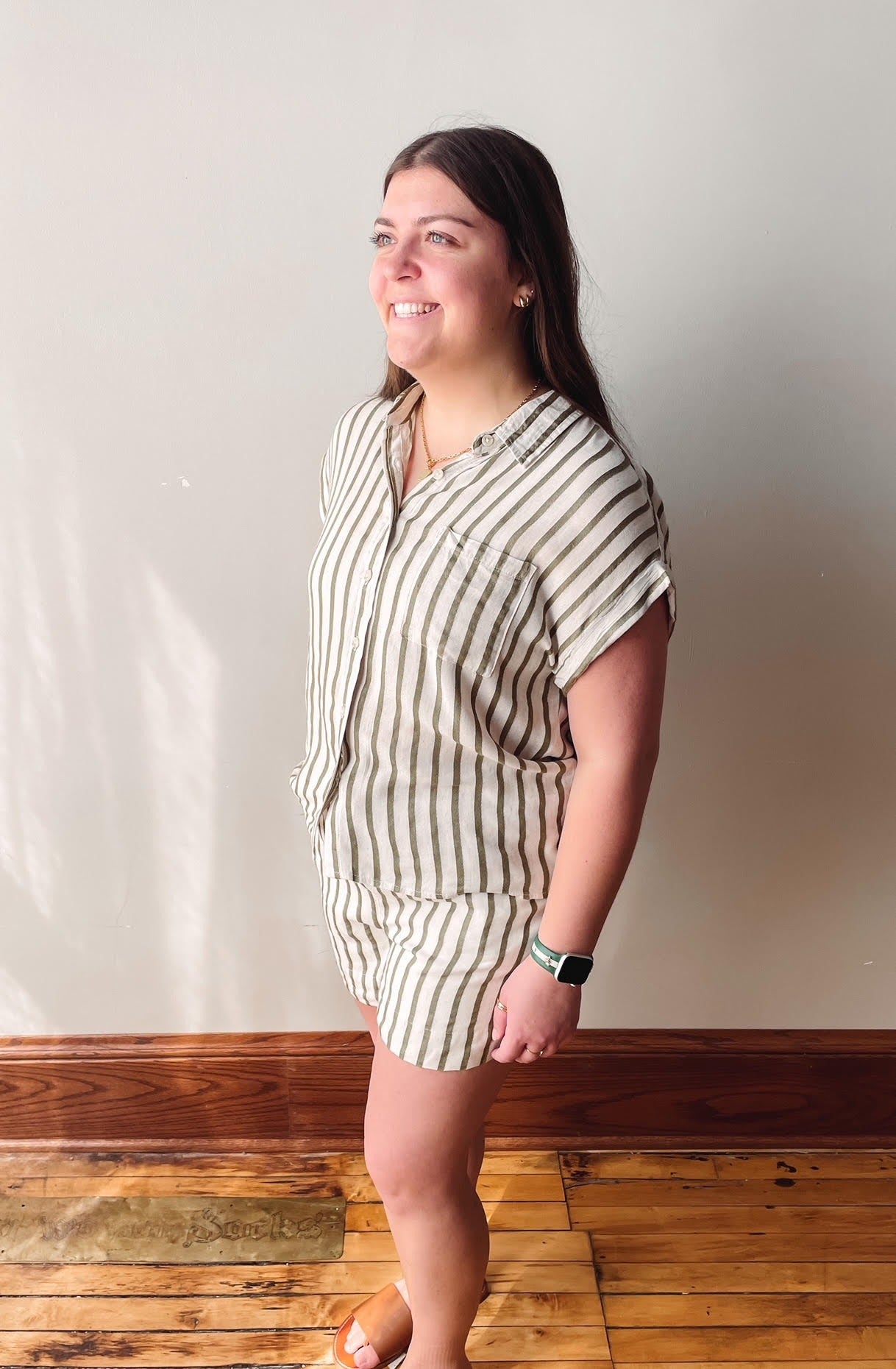 Jane Cream + Olive Shorts