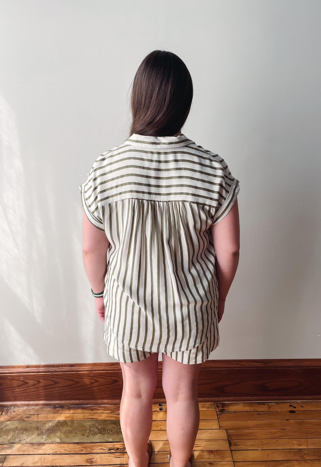 Jane Cream + Olive Shorts