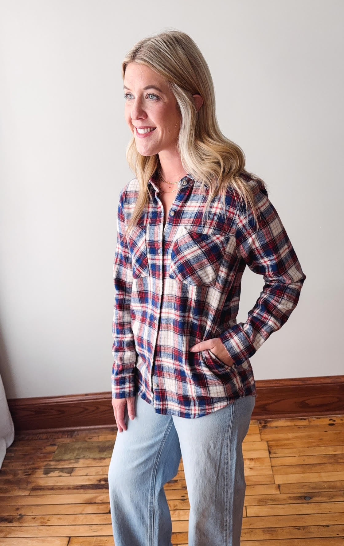 Lula Shirt - Navy Red Plaid