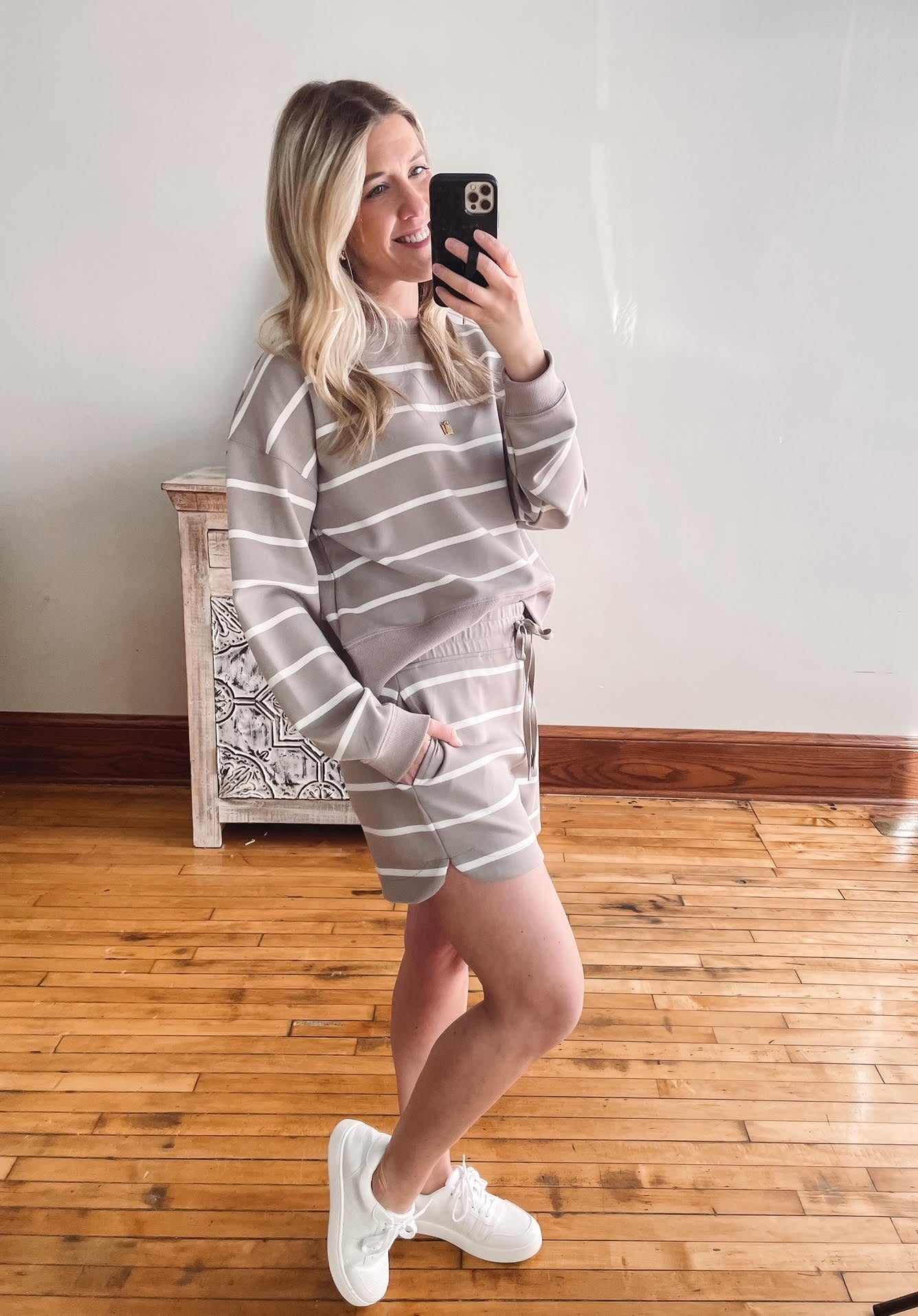 Rosie Shorts - Mushroom