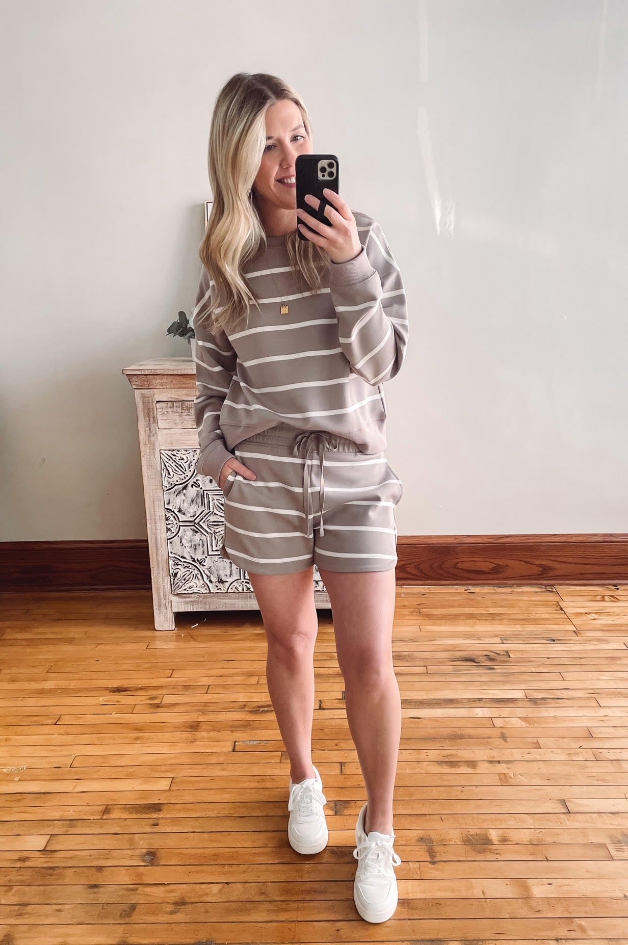Rosie Shorts - Mushroom