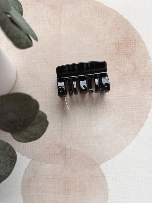 Millie Black Hair Clip