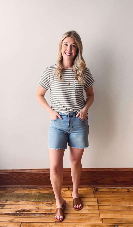 High Rise Midi Shorts (4" inseam)