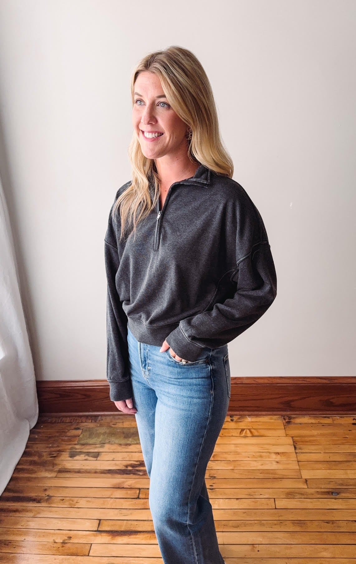 Sadie Half Zip Sweatshirt - Black