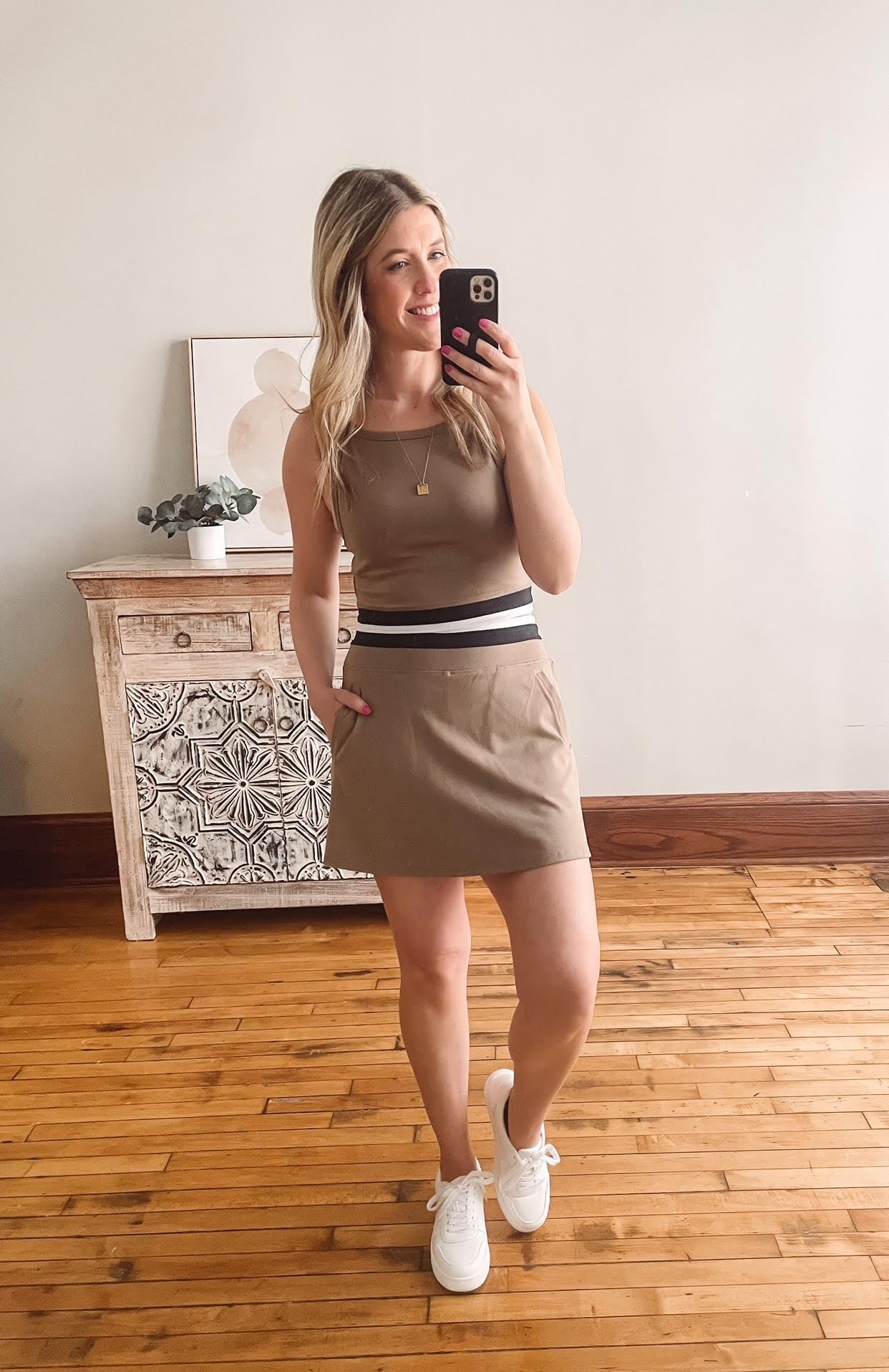Wendy Desert Taupe Skort