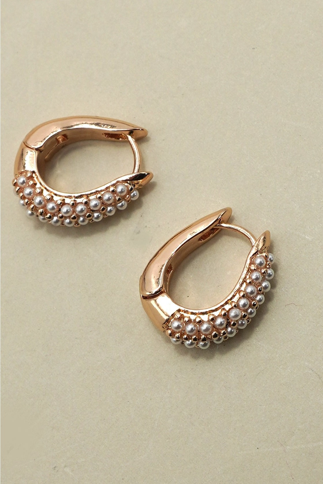 Oval Pearl Gold Huggie Earrings