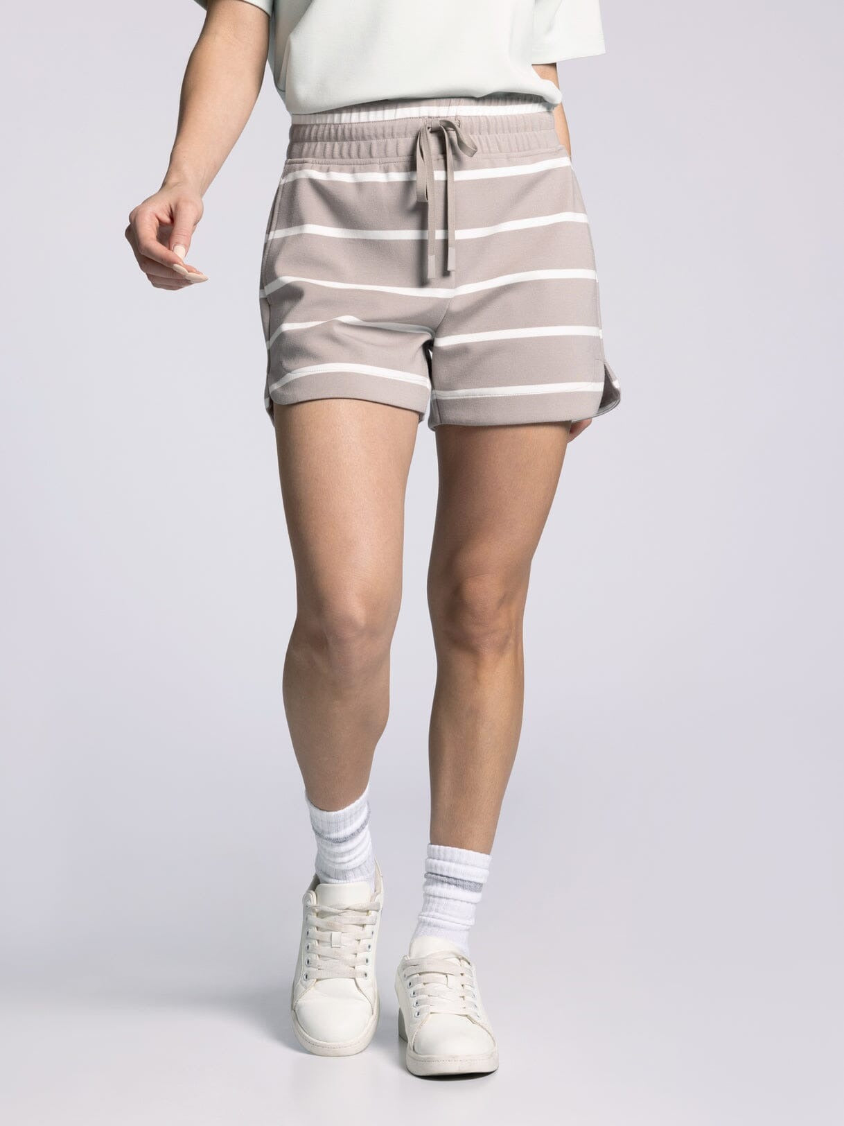 Rosie Shorts - Mushroom