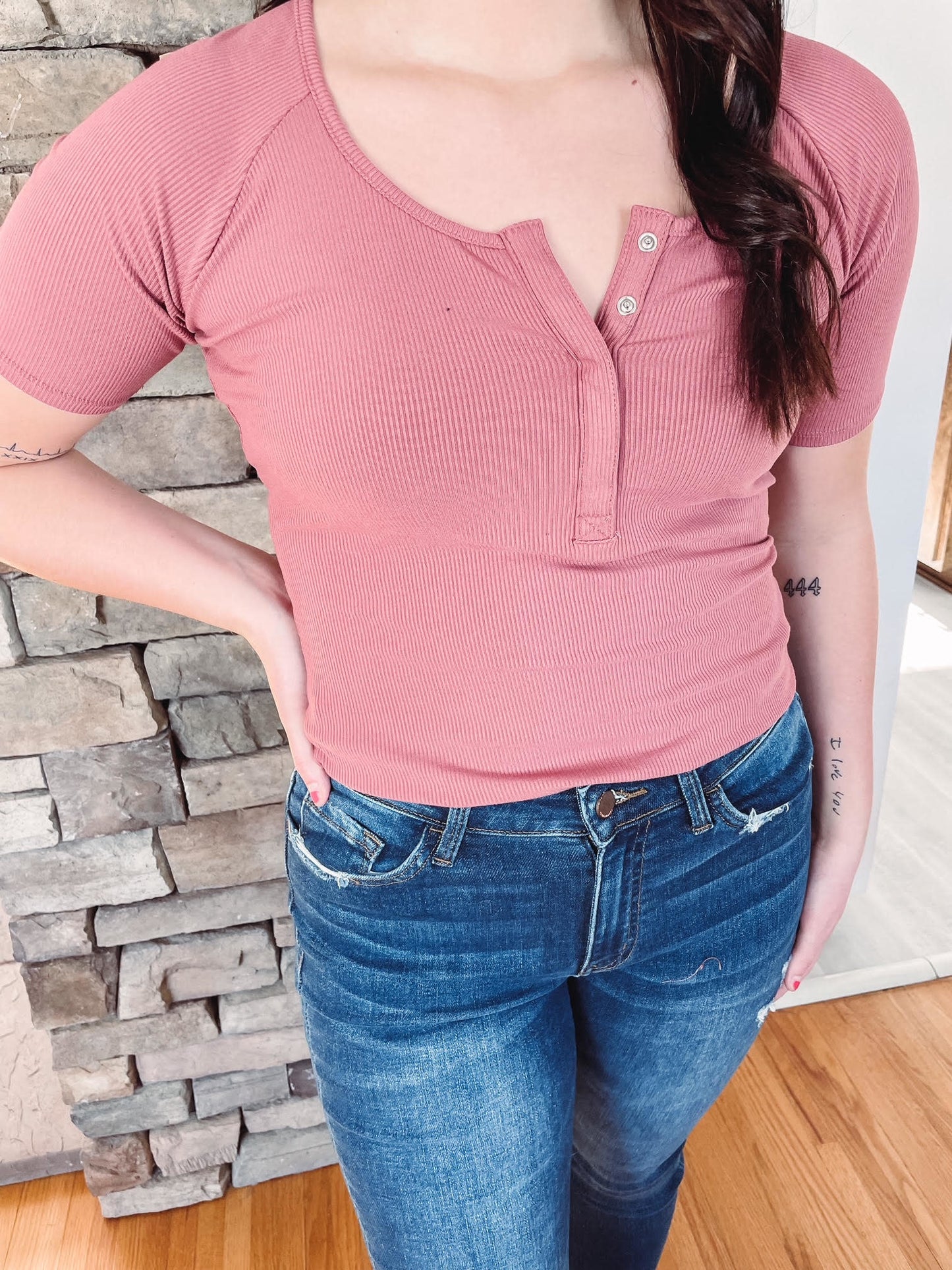 Sienna Ribbed Snap Top
