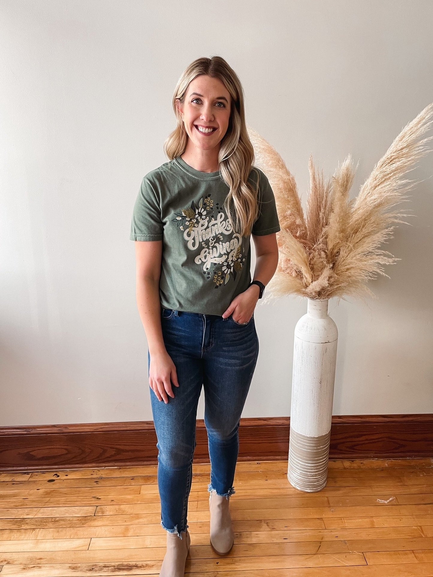 Thanks + Giving Graphic Tee