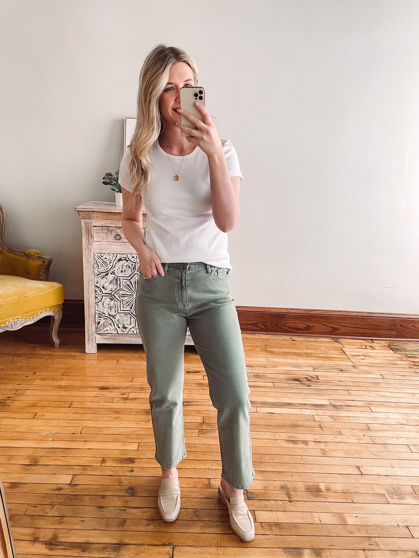 Kate White Tee