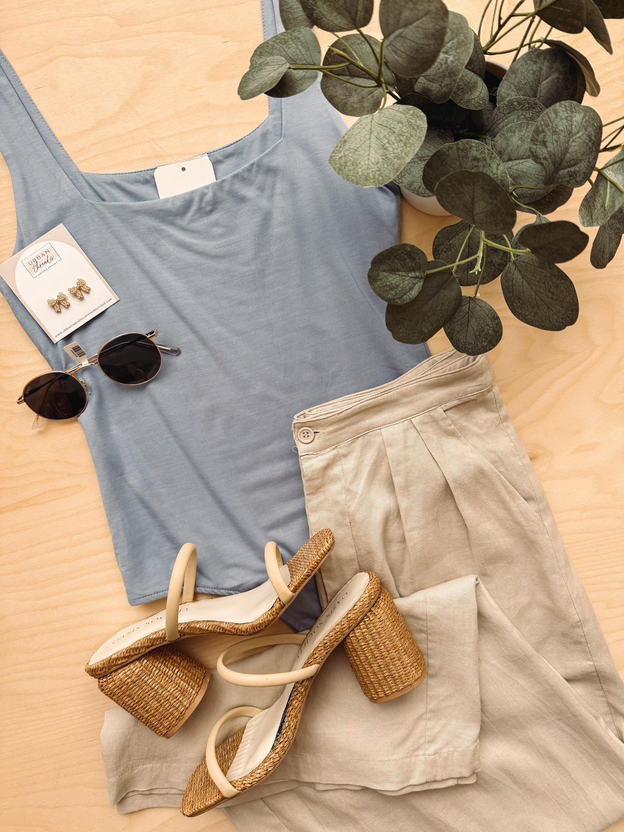Lake Days & Linen