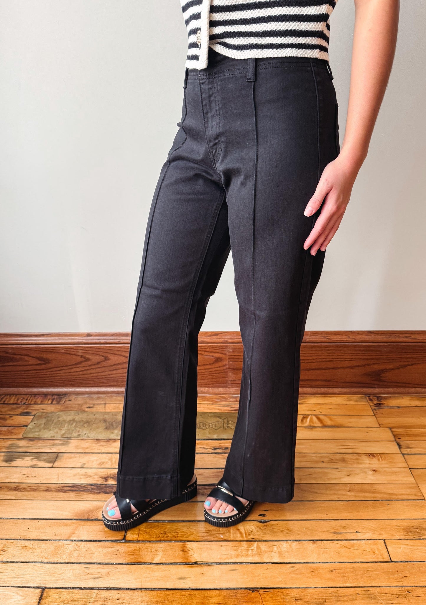 Black Twill Wide Leg Trouser