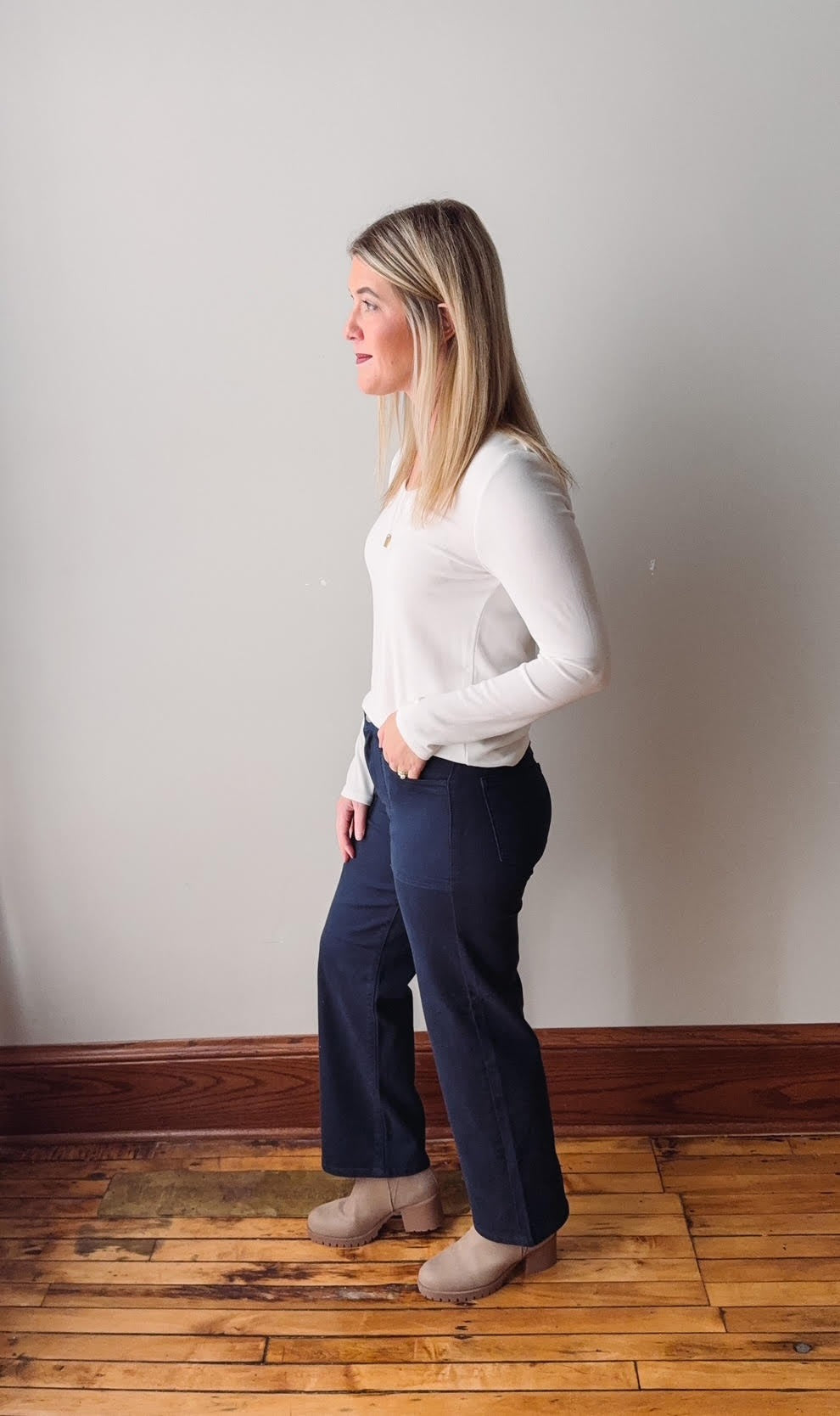 Annie Navy Utility Pocket Relaxed Jean