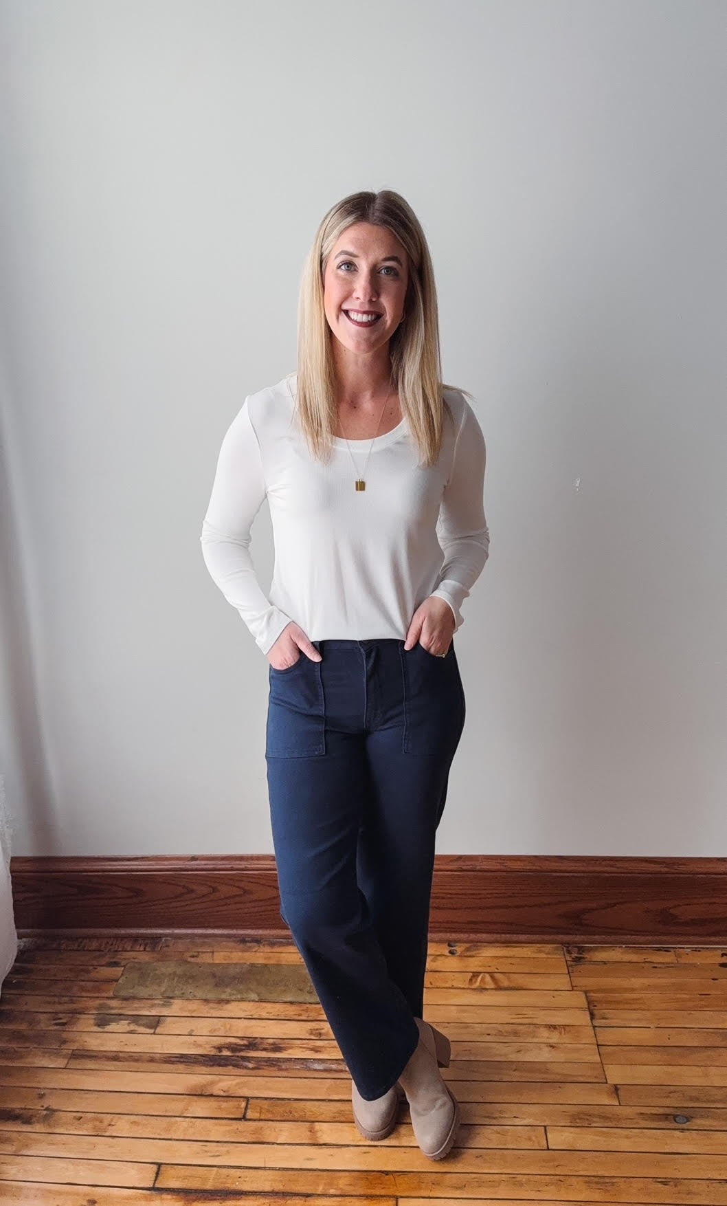 Annie Navy Utility Pocket Relaxed Jean