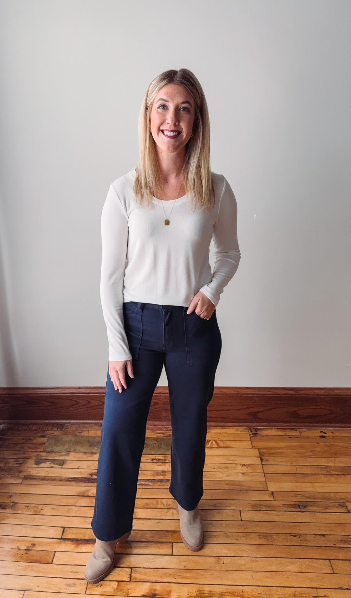 Annie Navy Utility Pocket Relaxed Jean