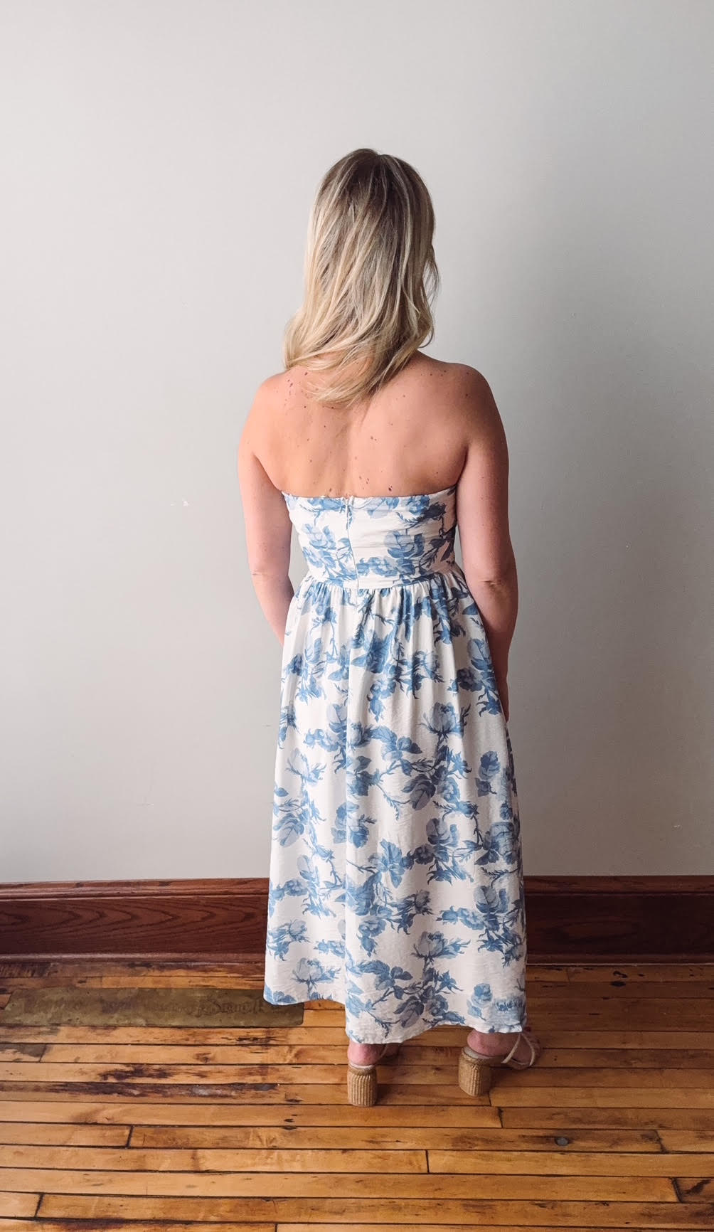 Jolie Floral Midi Dress Blue / Cream / S