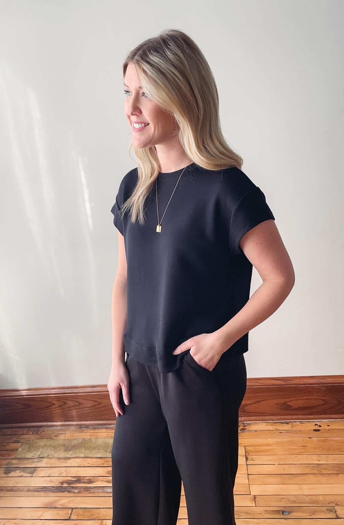 Black Short Sleeve Lounge Top