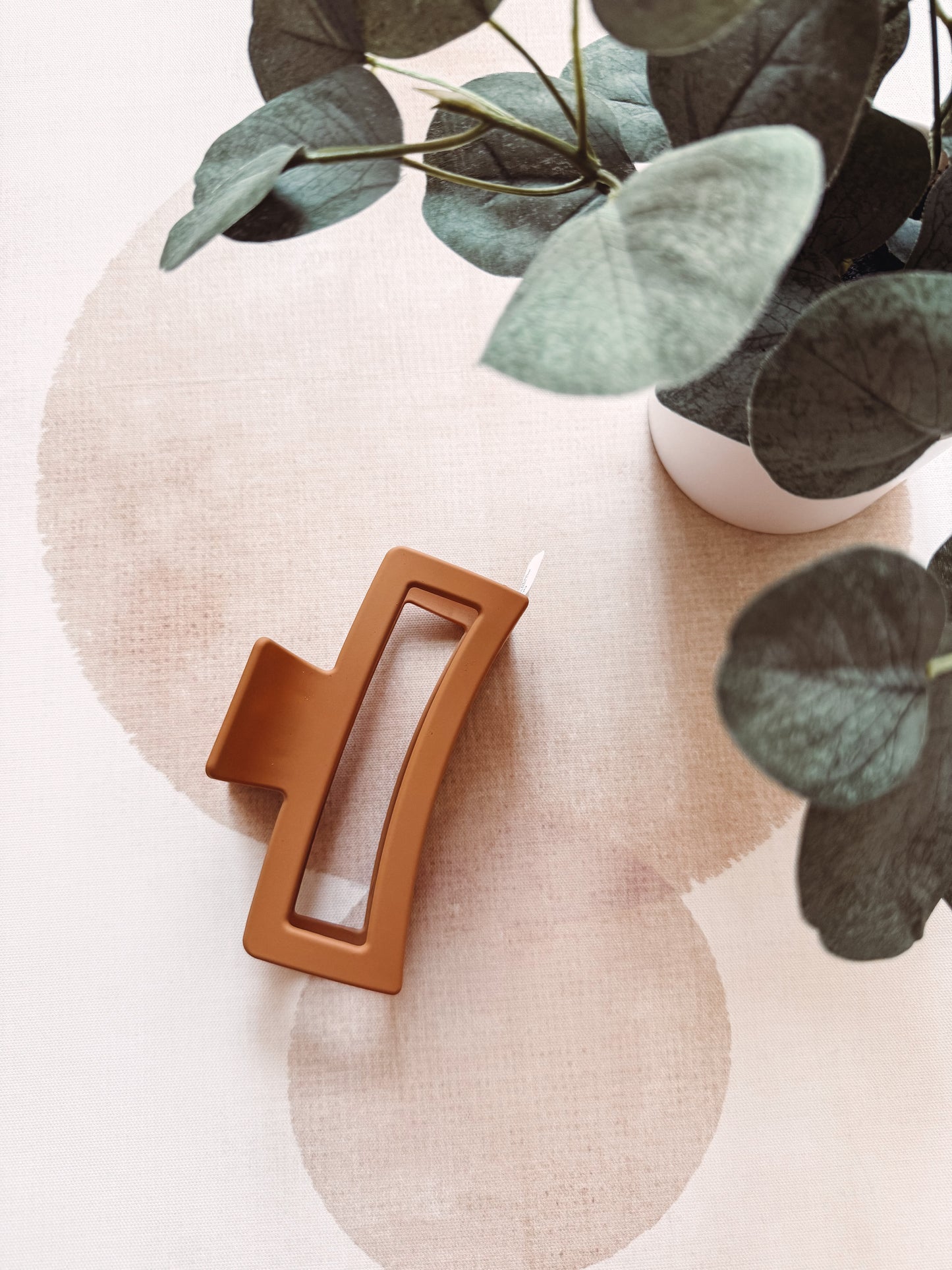 Jumbo Adobe Brown Hair Clip