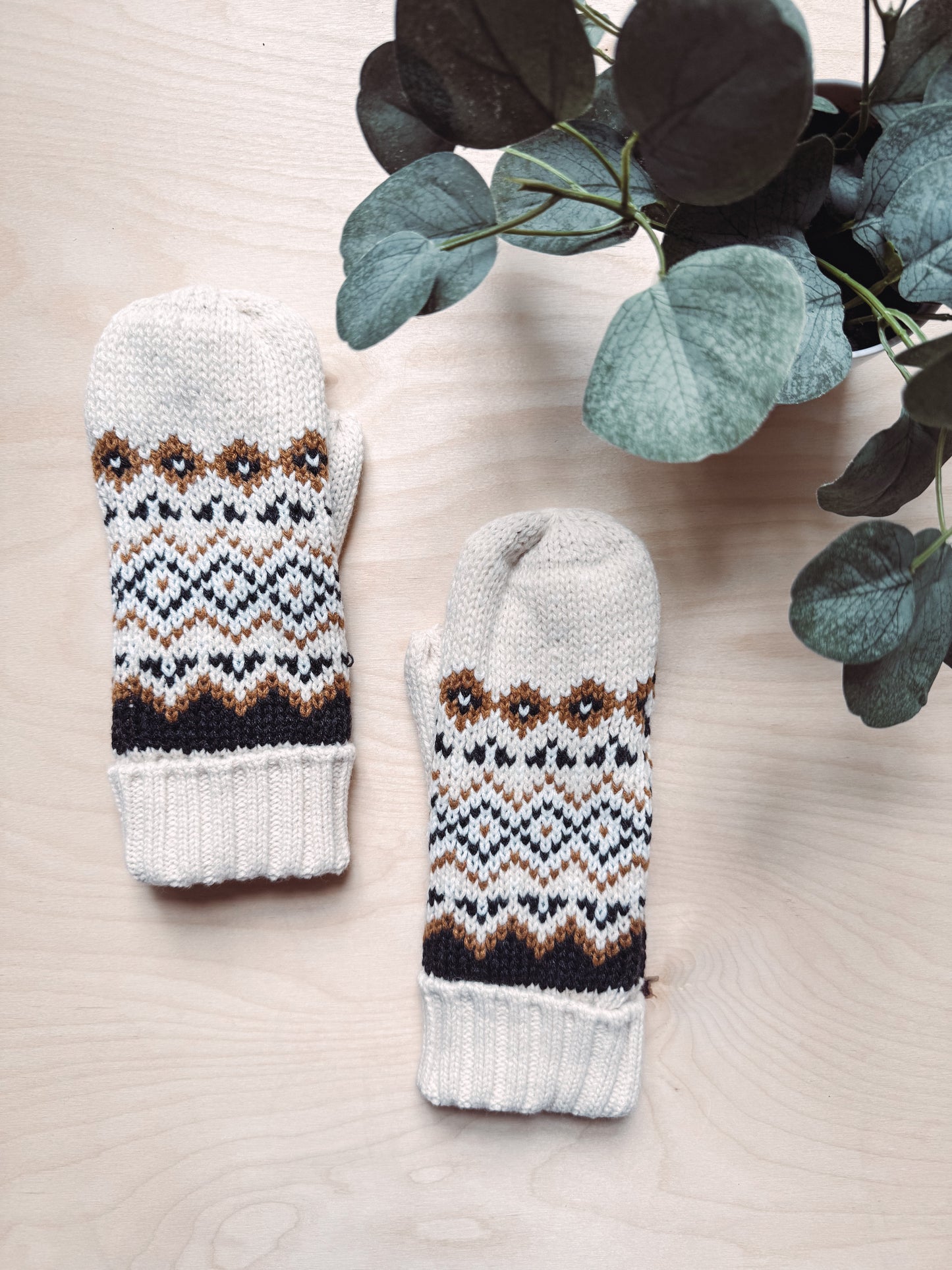 Cream, Black + Camel Patterned Mittens