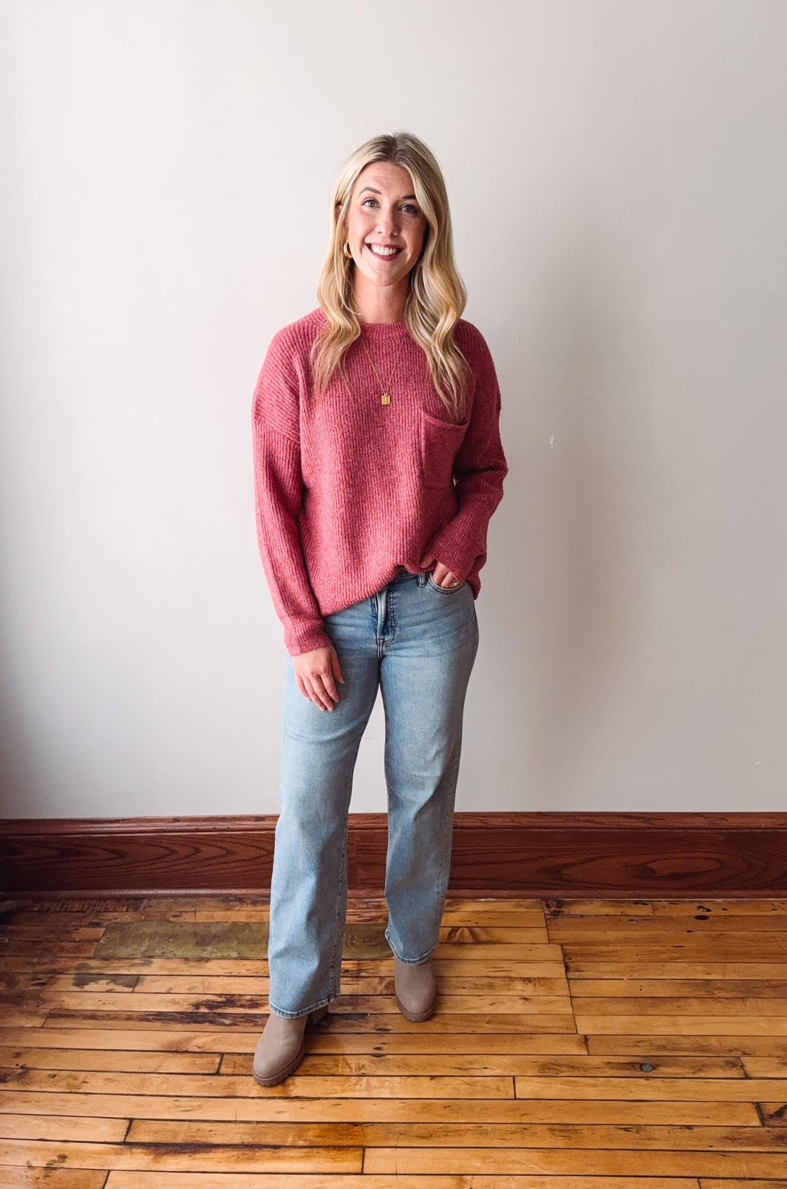 Vintage Wash Stretch Mid Rise Classic Straight