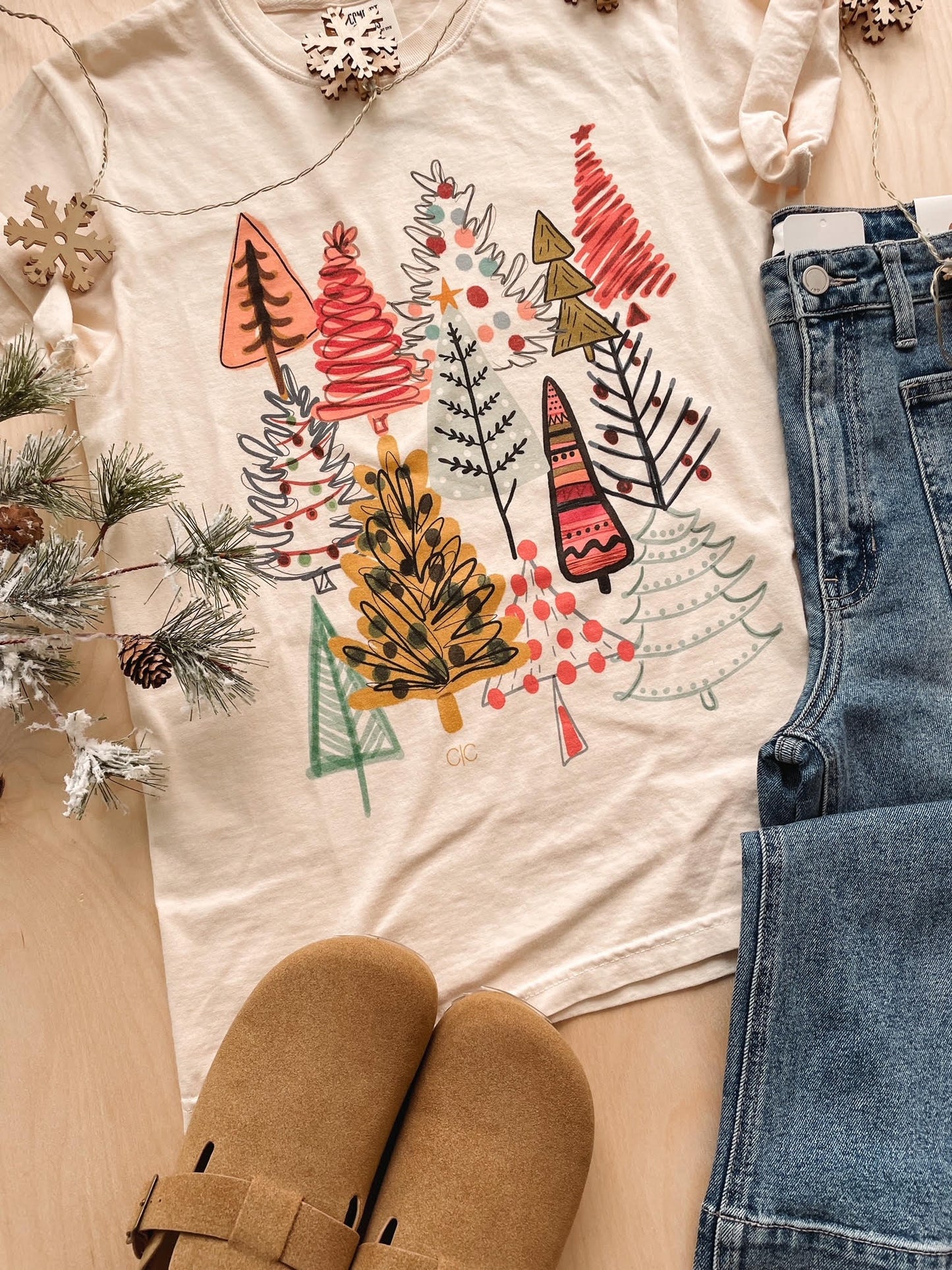 Retro Christmas Tree Graphic Tee