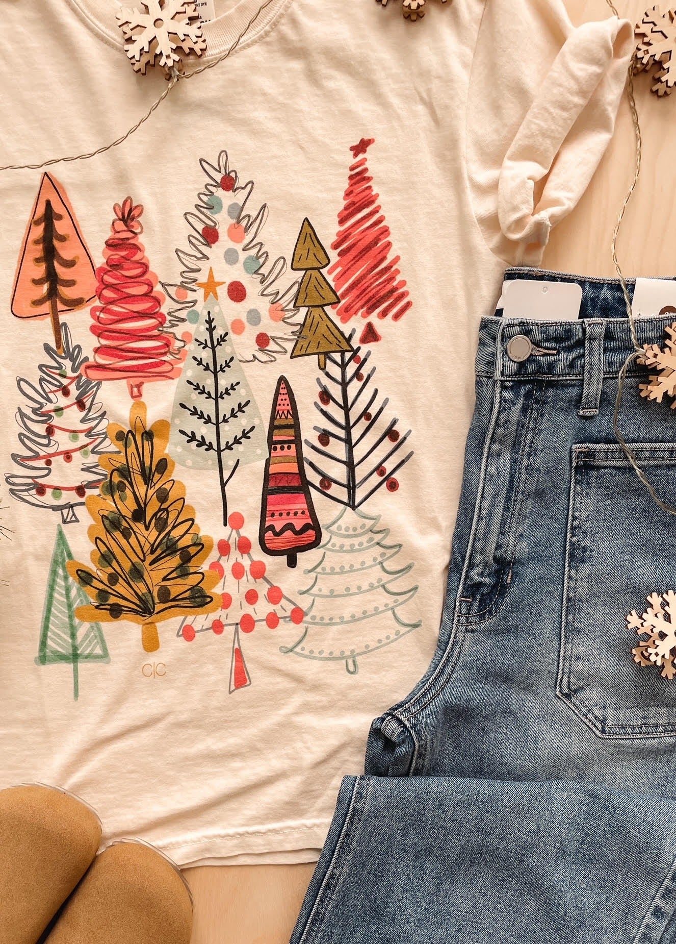 Retro Christmas Tree Graphic Tee