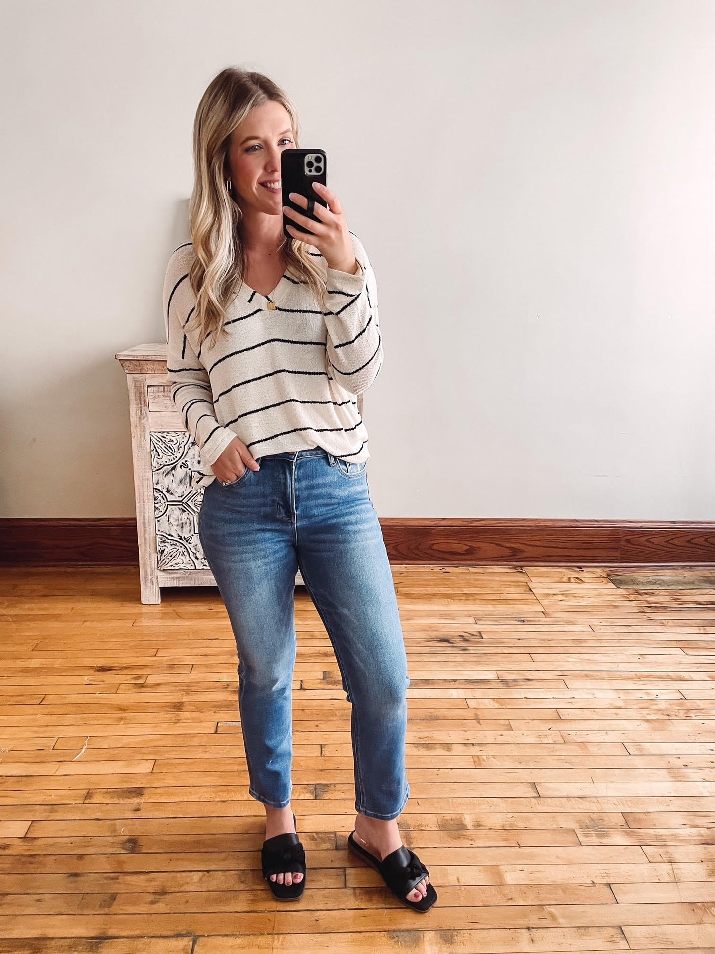 V Neck Striped Long Sleeve Top