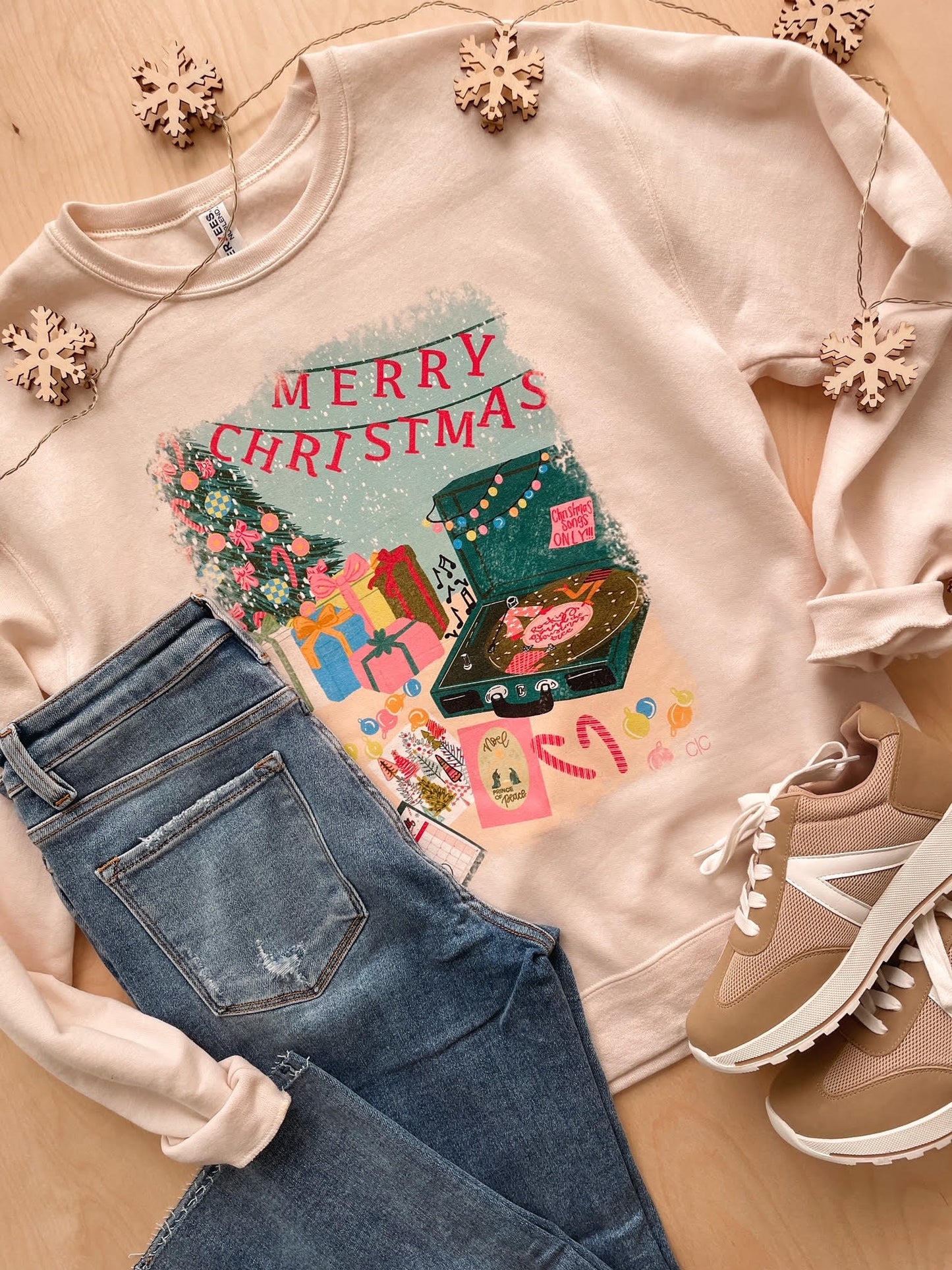 Vintage Christmas Graphic Sweatshirt