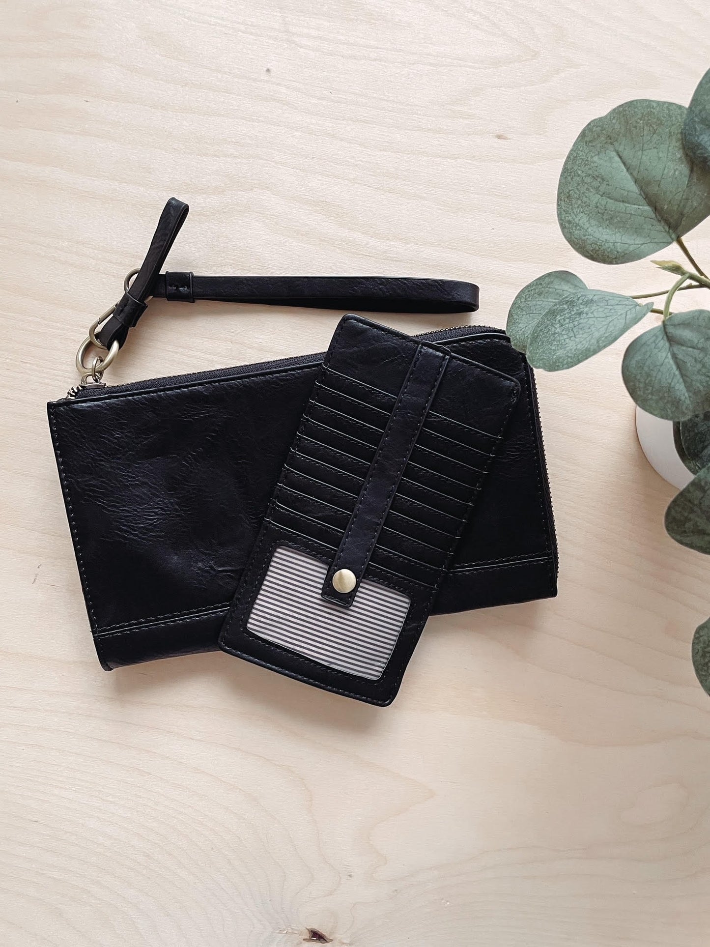 Black Karina Convertible Wristlet + Wallet