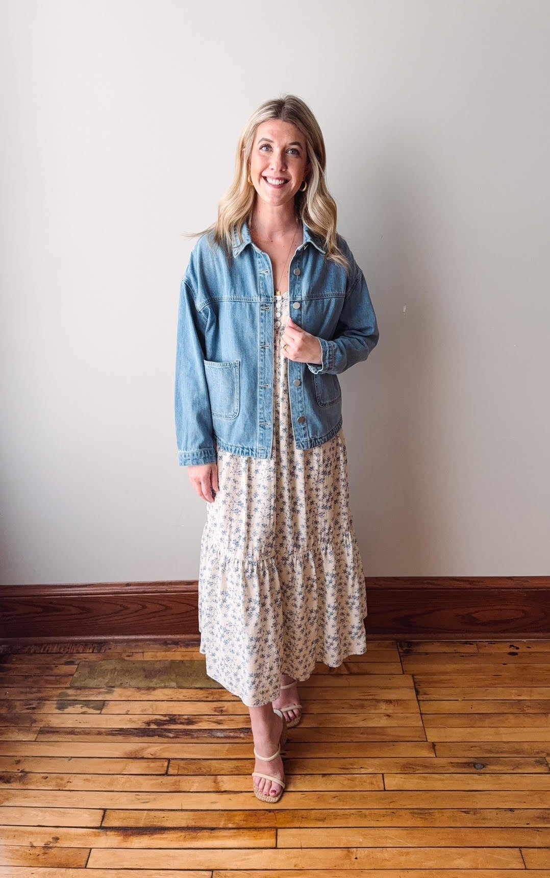 floral dress with denim jacket Loving this dress and I feel it pairs well with a Jean jacket for spring : r/oldhagfashion